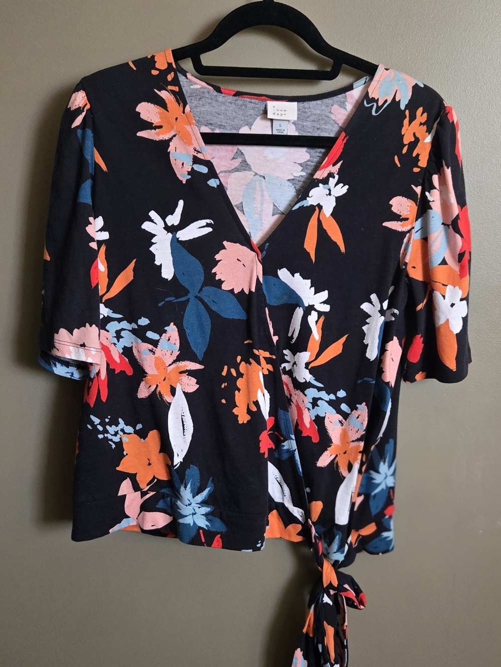 Floral  Cotton Side-Tie Wrap Top -  L Black Orange Blue - V Neck